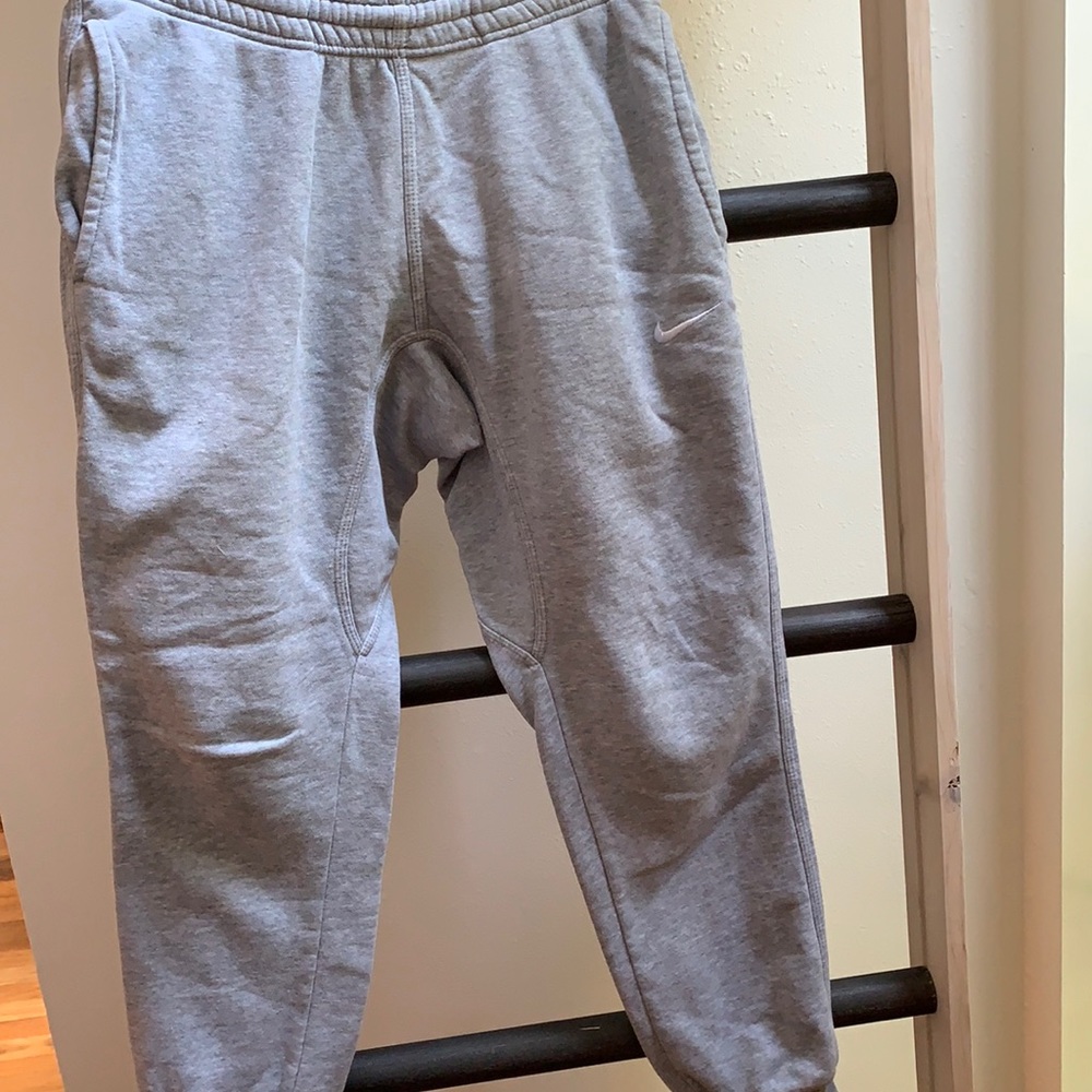 Nike Club Fleece